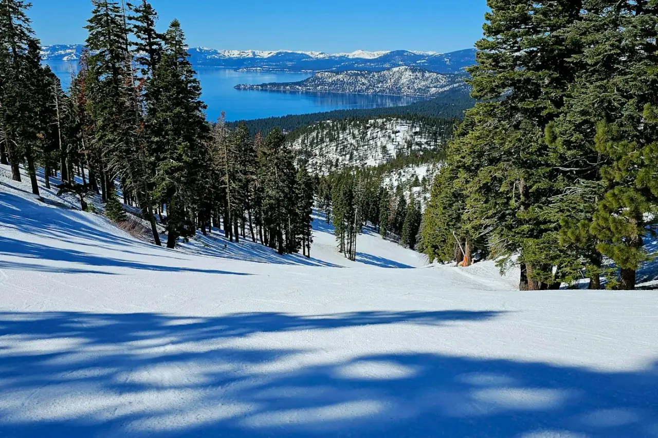 Skiing with Lake Tahoe on the horizon is the signature South Shore experience.